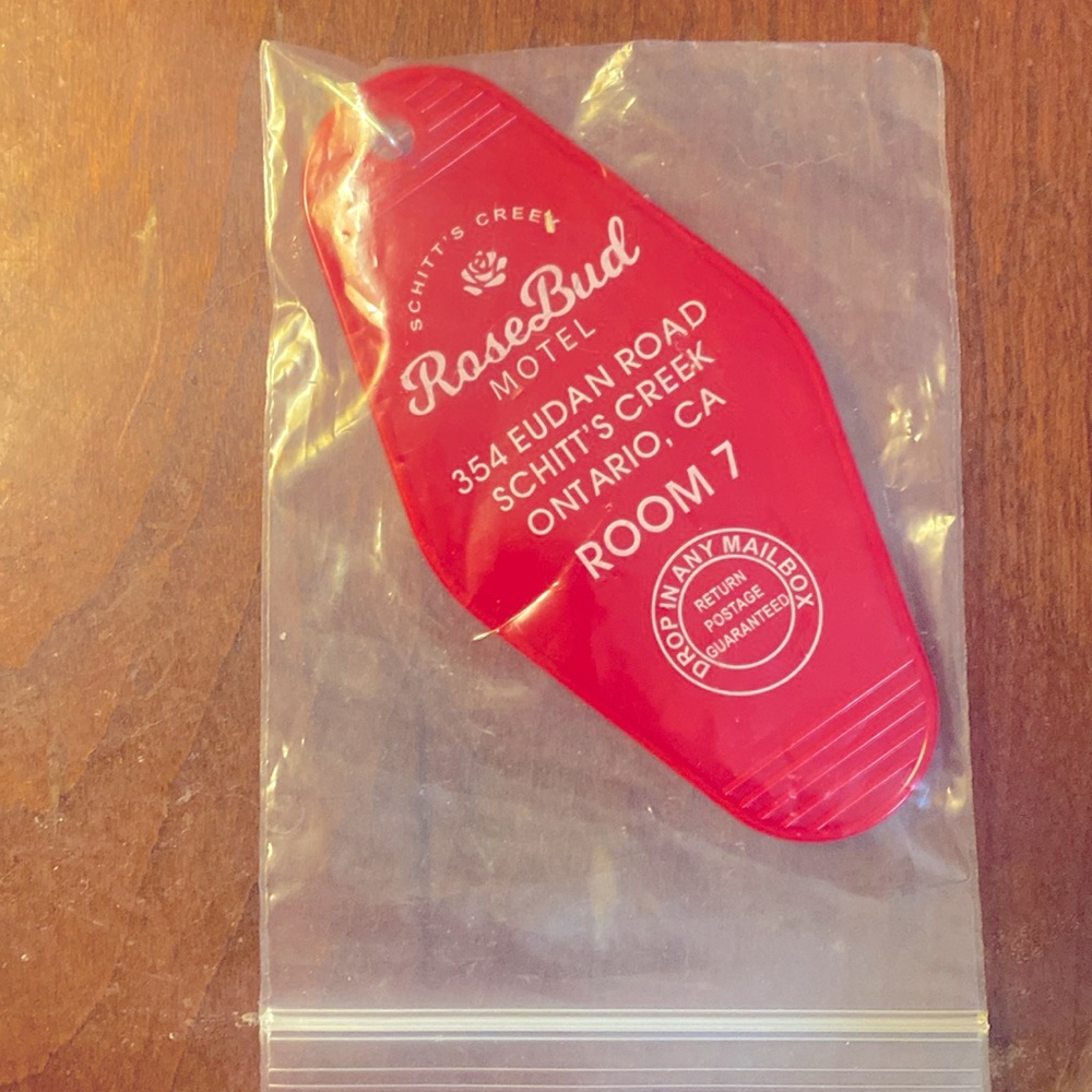 Schitt’s Creek Rosebud Motel Keychain